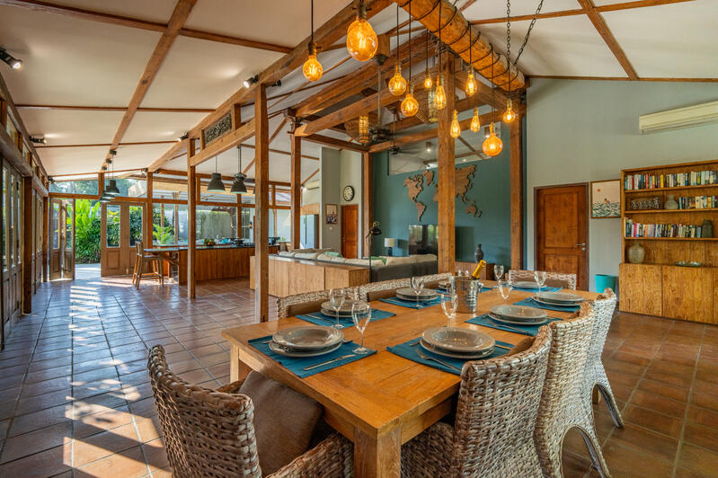 Villa Casa Living Room